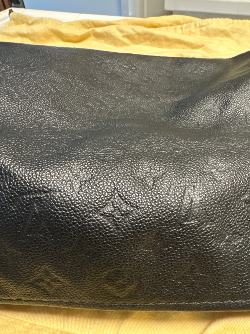 Authentic Artsy Louis Vuitton bag with $75 LV GIFT CARD - Picture 16 of 16
